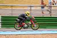 Vintage-motorcycle-club;eventdigitalimages;mallory-park;mallory-park-trackday-photographs;no-limits-trackdays;peter-wileman-photography;trackday-digital-images;trackday-photos;vmcc-festival-1000-bikes-photographs